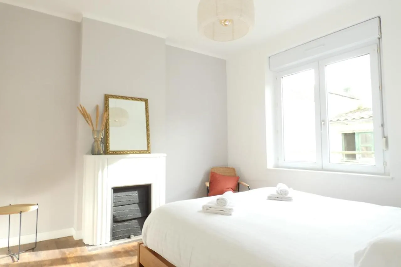 Skabell New T1Bis 40M2 Renove 5Min Centre Ville Tram/Bus Apartment Brest